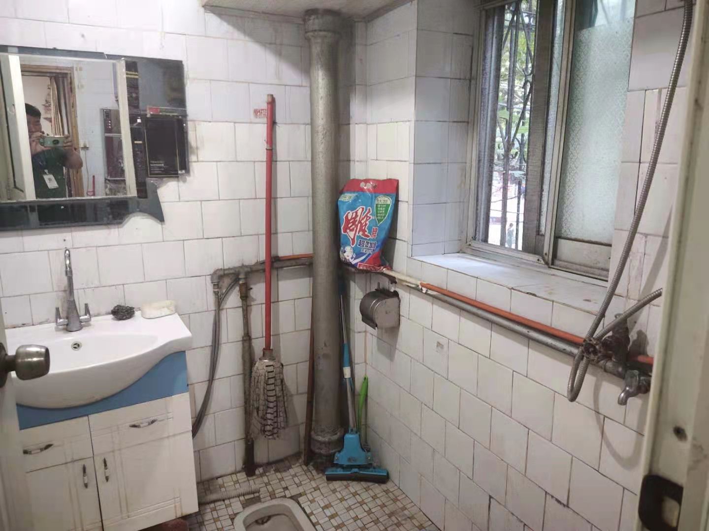 林业厅宿舍 3室2厅1卫 2500.0元/月 林业厅宿舍 3室2厅1卫 2500.0元/月室内图