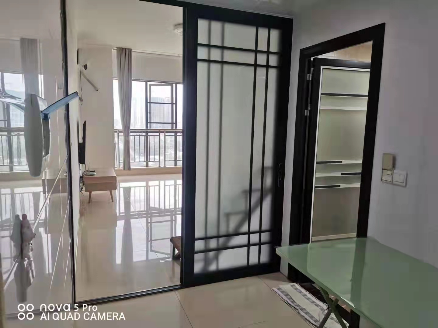 康城上品  1室1厅1卫    1400.0元/月 康城上品  1室1厅1卫    1400.0元/月室内图