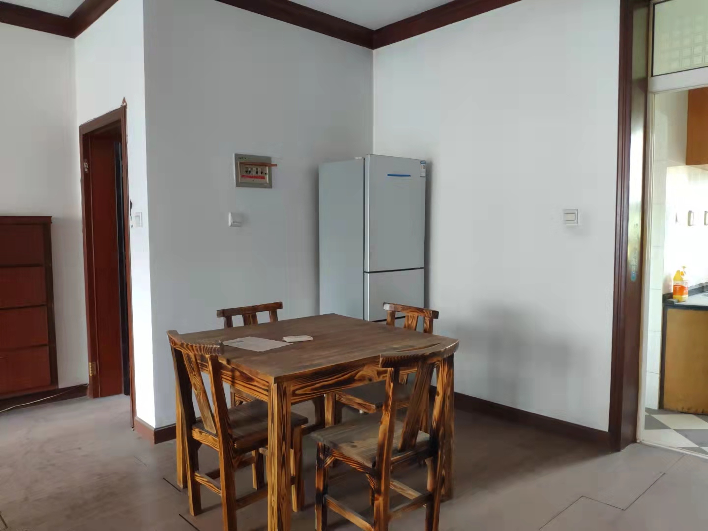 茨兴小区 3室2厅1卫 1500.00元/月 茨兴小区 3室2厅1卫 1500.00元/月室内图