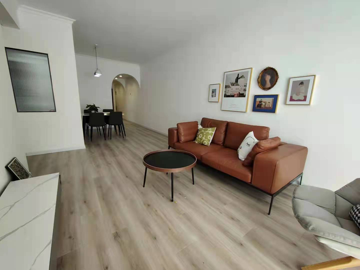 中铁骑士府邸 4室1厅2卫 3300.0元/月 中铁骑士府邸 4室1厅2卫 3300.0元/月室内图