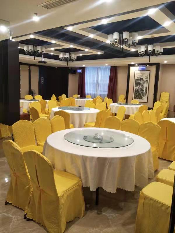 慈善大厦  1室1厅1卫    40200.0元/月 慈善大厦  1室1厅1卫    40200.0元/月室内图