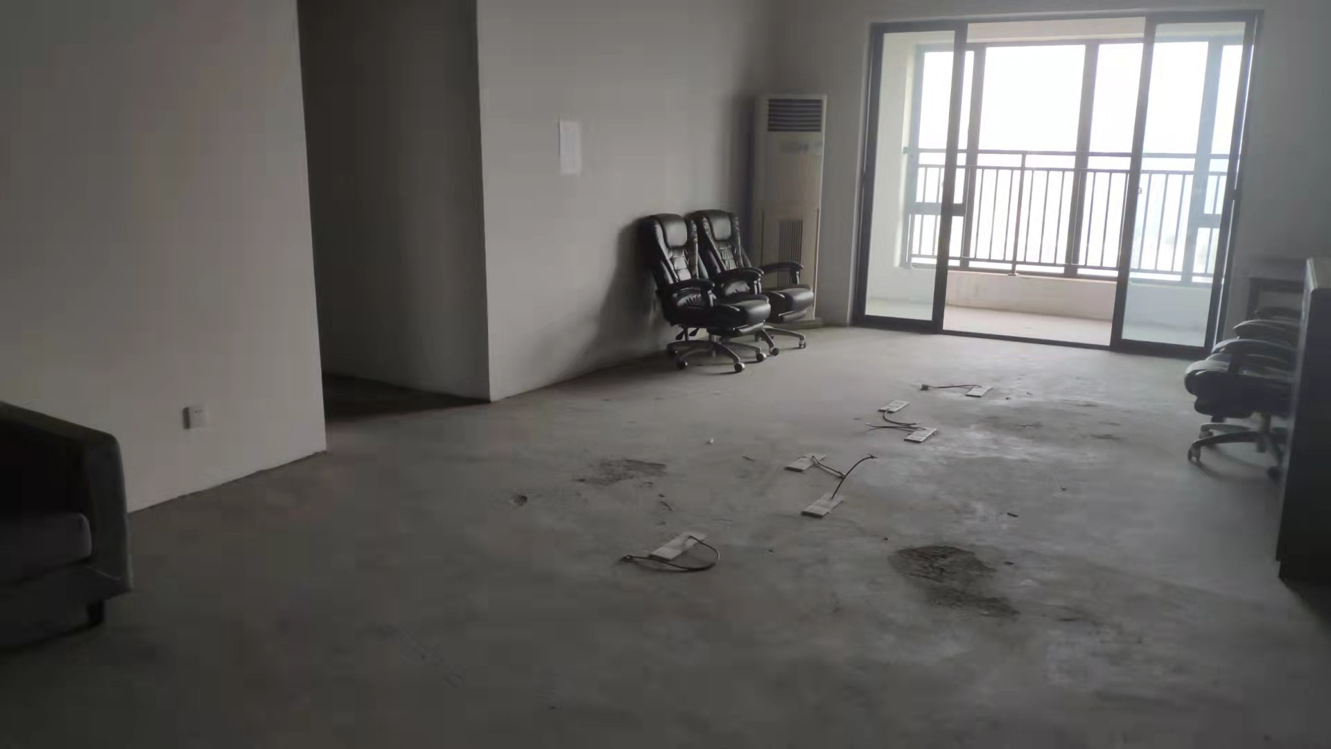 长房天翼未来城 3室2厅2卫 2000.0元/月 长房天翼未来城 3室2厅2卫 2000.0元/月室内图