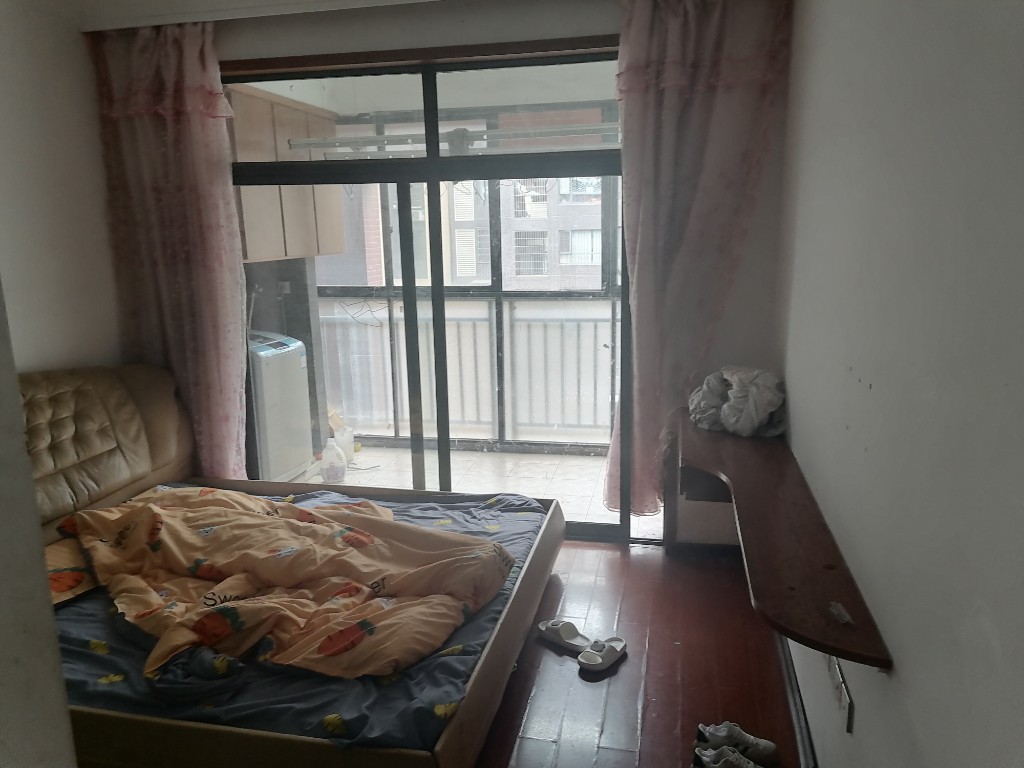 中信文化广场（中信新城二期）  3室2厅1卫    2300.0元/月室内图