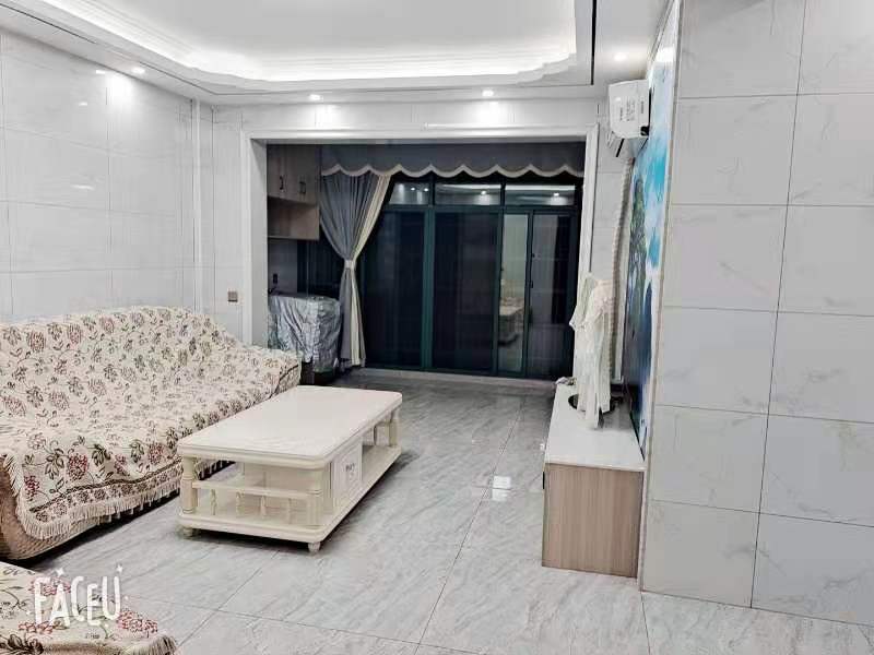 冠都现代城(冠都幸福彼岸)  3室2厅2卫    2000.0元/月 冠都现代城(冠都幸福彼岸)  3室2厅2卫    2000.0元/月室内图