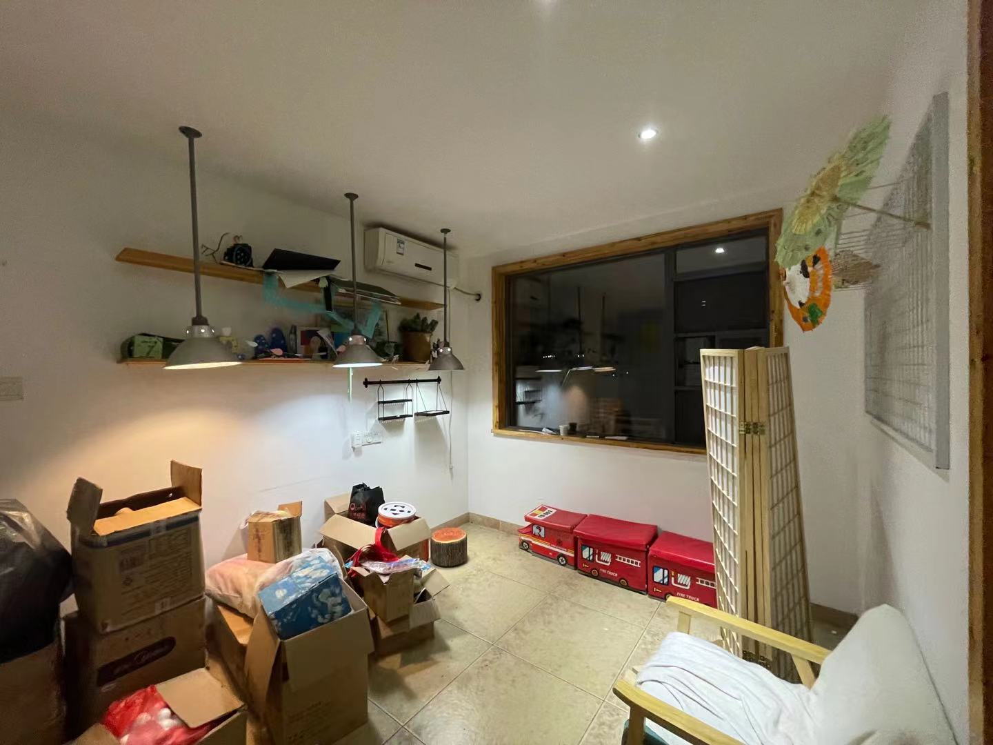 华晨御园 4室2厅2卫 3500.0元/月 华晨御园 4室2厅2卫 3500.0元/月室内图