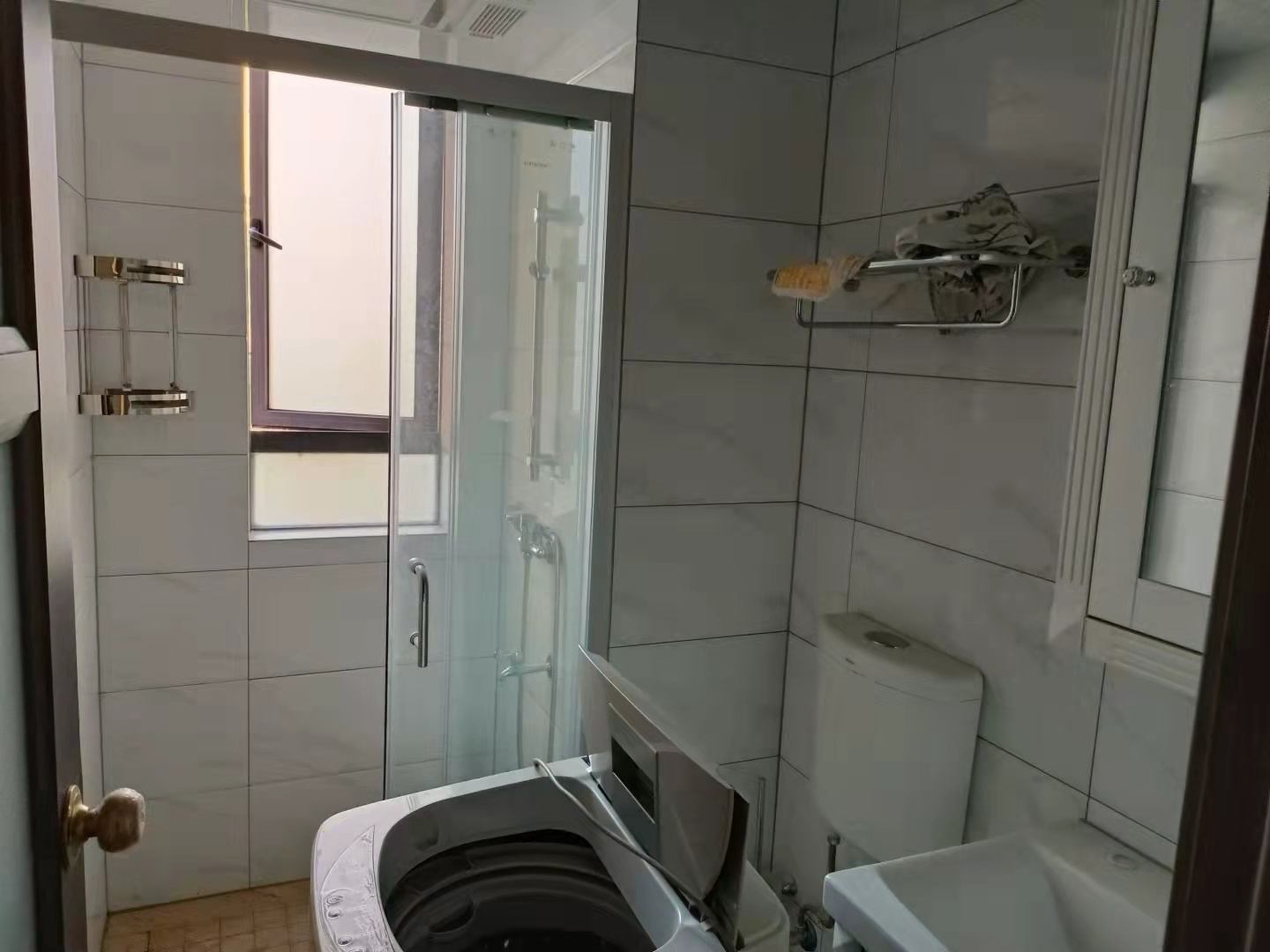 碧桂园梓山府 4室2厅1卫 3000.0元/月 碧桂园梓山府 4室2厅1卫 3000.0元/月室内图