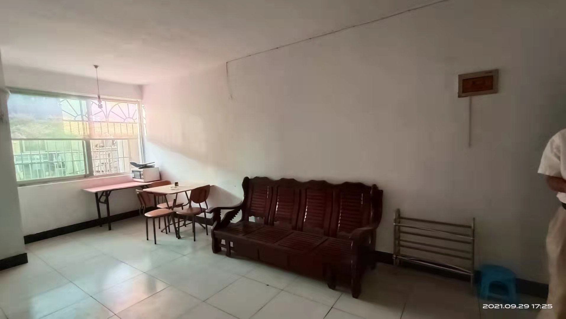 学院新村 3室1厅1卫 3600.0元/月 学院新村 3室1厅1卫 3600.0元/月室内图