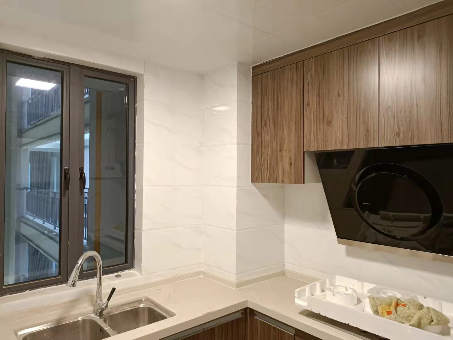 碧桂园梓山府 3室2厅2卫 2500.0元/月 碧桂园梓山府 3室2厅2卫 2500.0元/月室内图