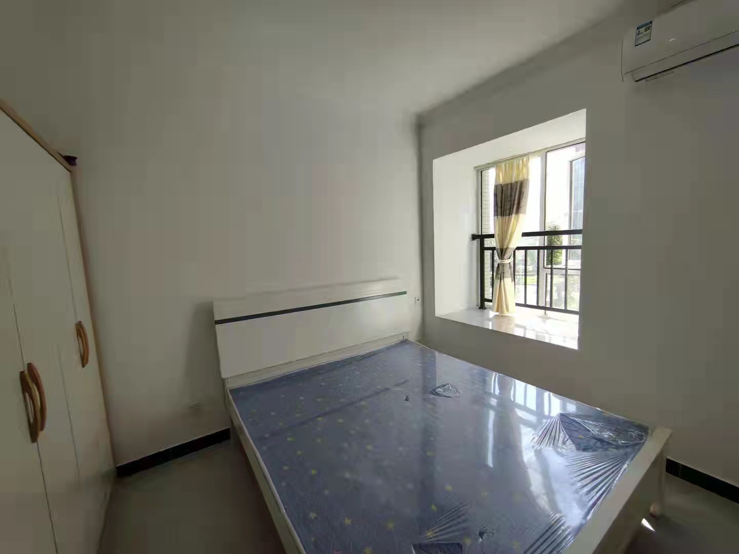 南湖春天 2室1厅1卫 2200.0元/月 南湖春天 2室1厅1卫 2200.0元/月室内图