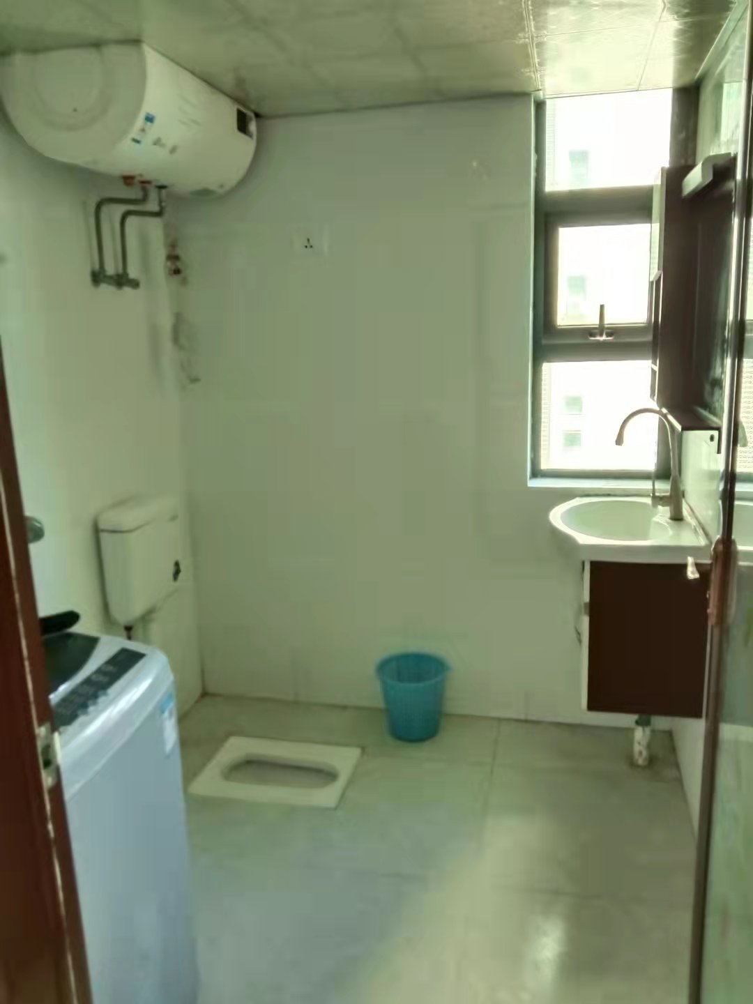 中天会展城A区  2室2厅1卫   2300.00元/月室内图