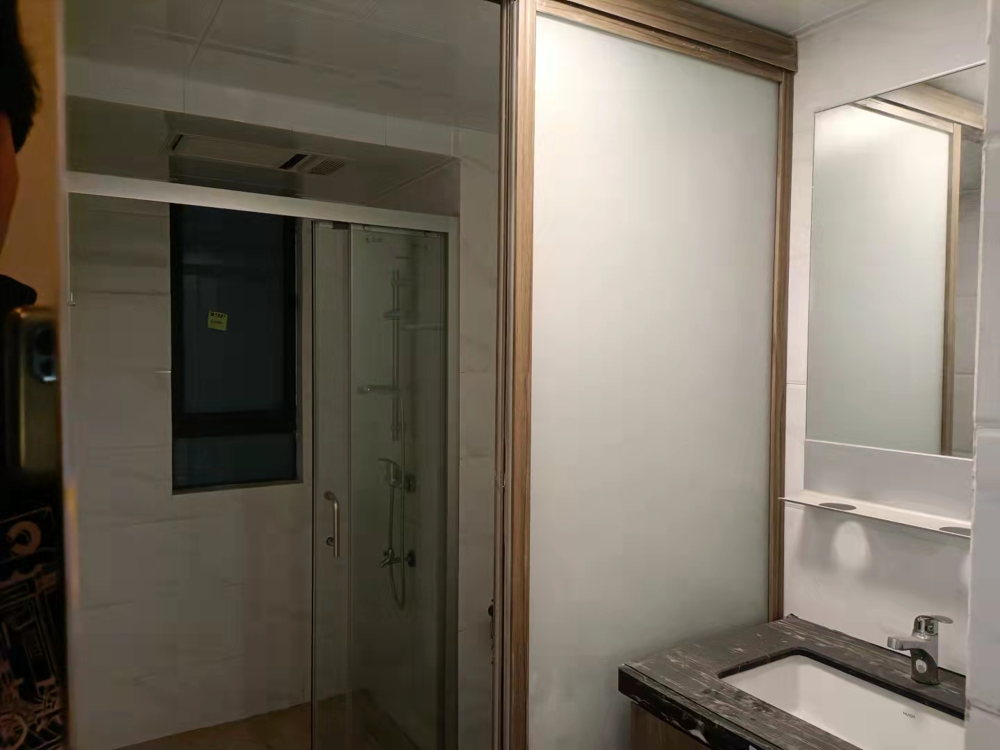 碧桂园梓山府 3室2厅2卫 2500.0元/月 碧桂园梓山府 3室2厅2卫 2500.0元/月室内图