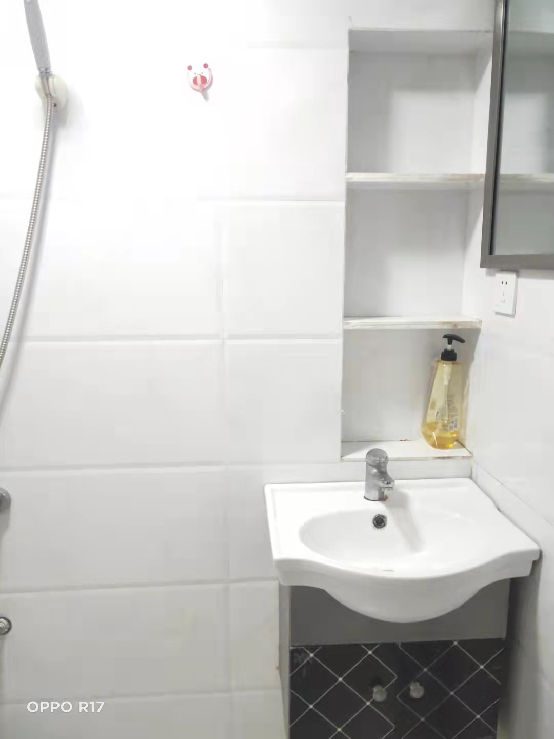 明兴翰苑一期  2室1厅1卫   1300.00元/月室内图