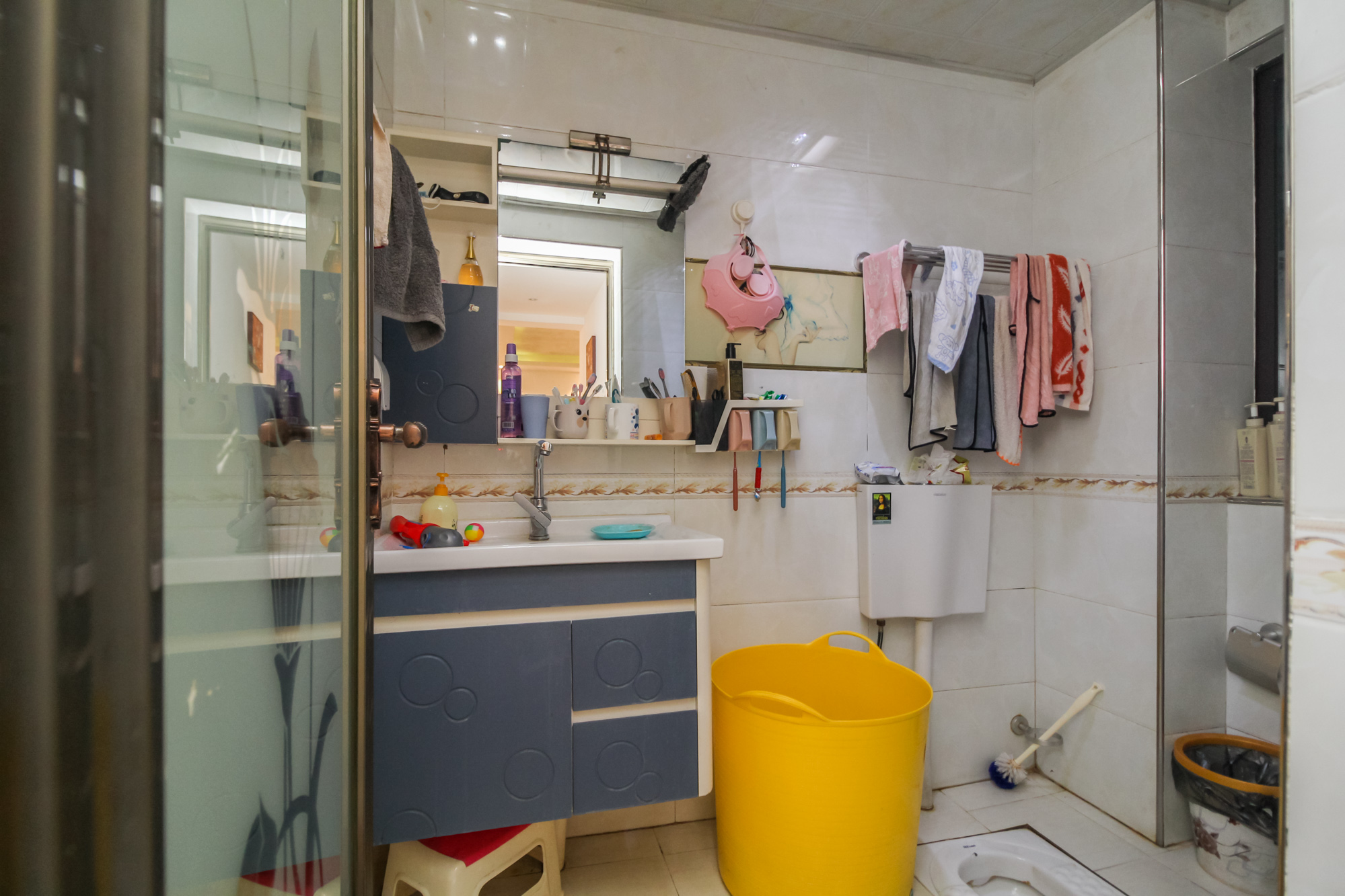 三景华御 2室2厅1卫 60.0万 三景华御 2室2厅1卫 60.0万卫生间