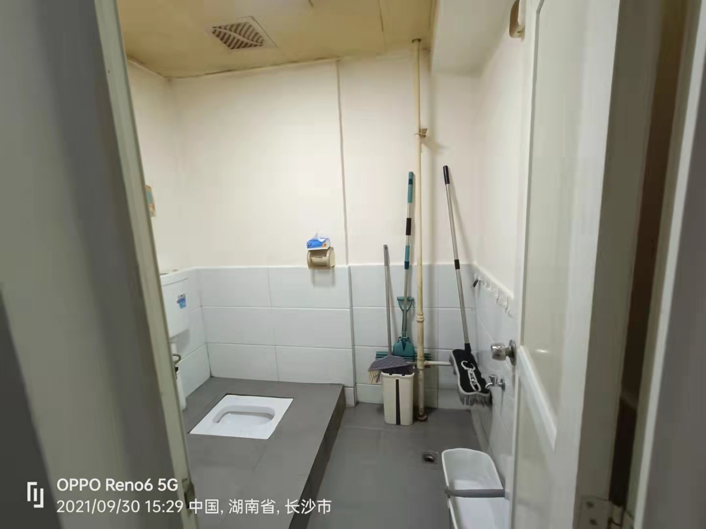 嘉盛国际广场 1室1厅1卫 9000.0元/月 嘉盛国际广场 1室1厅1卫 9000.0元/月室内图