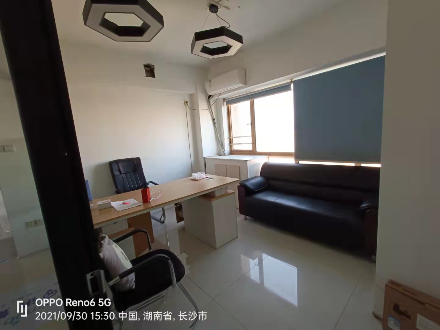 嘉盛国际广场 1室1厅1卫 9000.0元/月 嘉盛国际广场 1室1厅1卫 9000.0元/月室内图