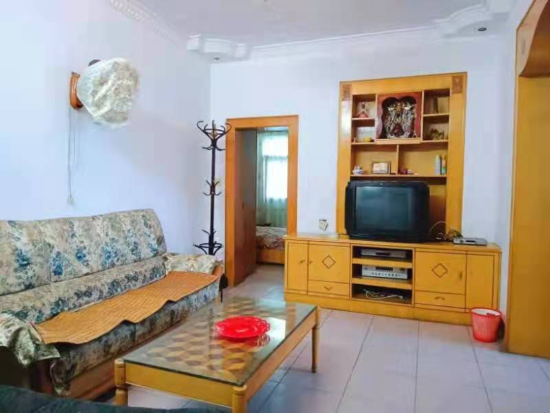 太平小区 3室2厅1卫 1200.0元/月 太平小区 3室2厅1卫 1200.0元/月室内图