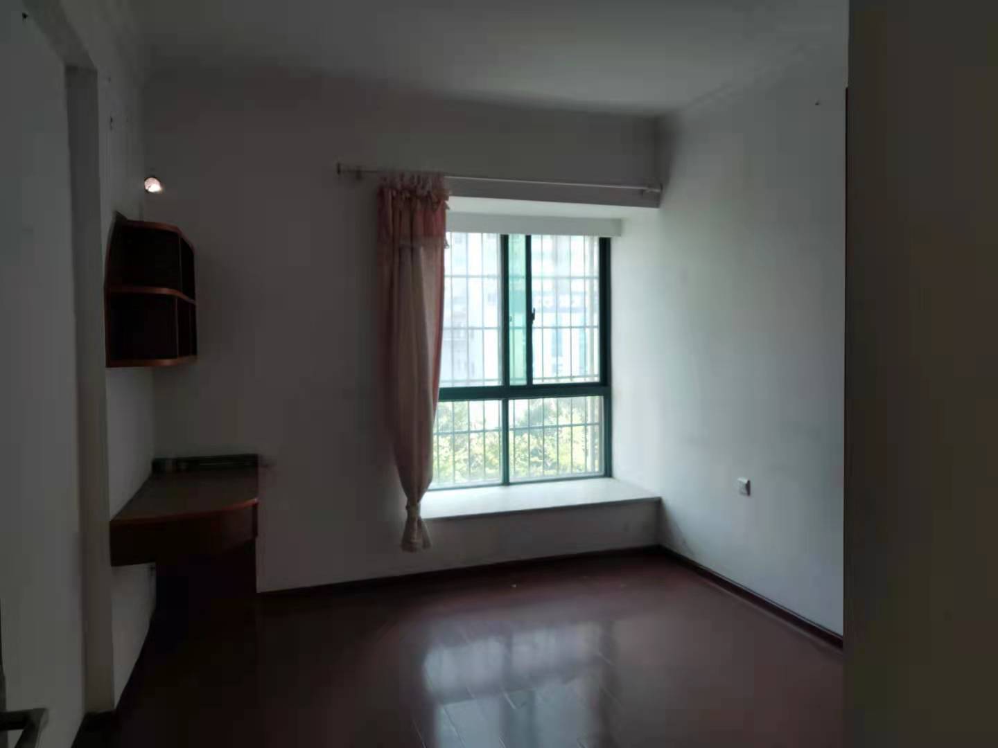 顺枫苑 3室2厅2卫 2800.0元/月 顺枫苑 3室2厅2卫 2800.0元/月室内图