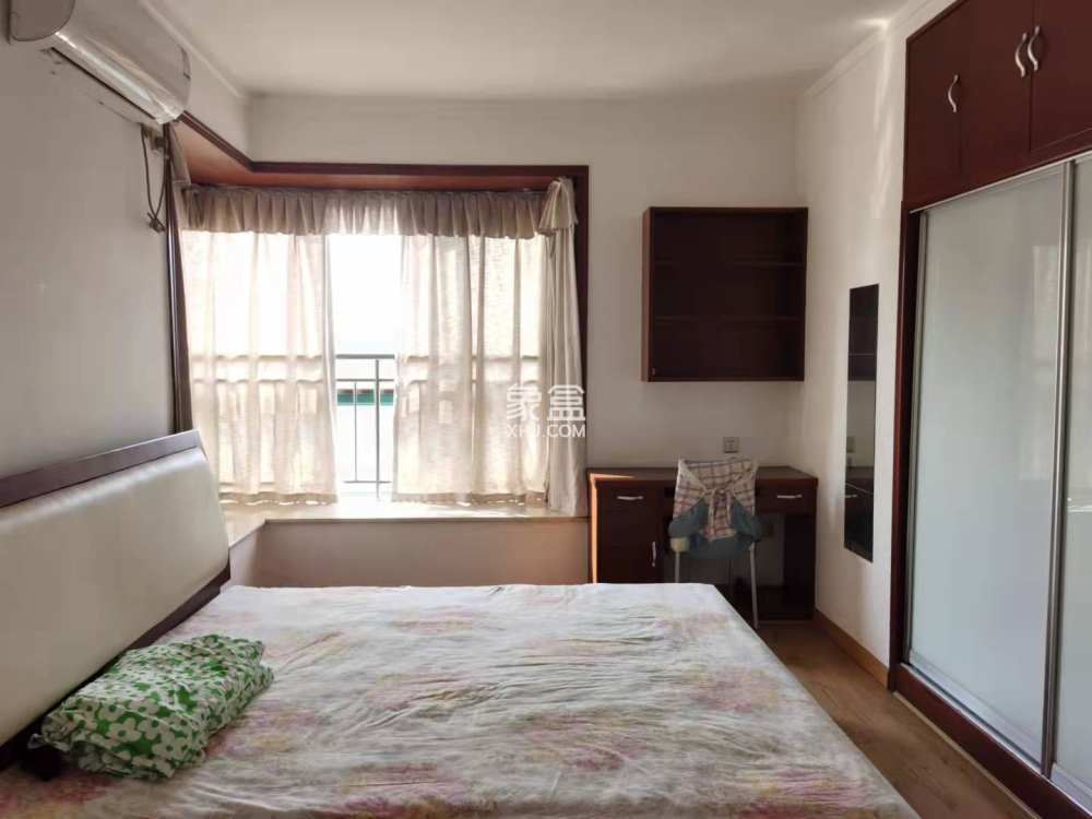 富厚名邸  3室2厅2卫    96.8万