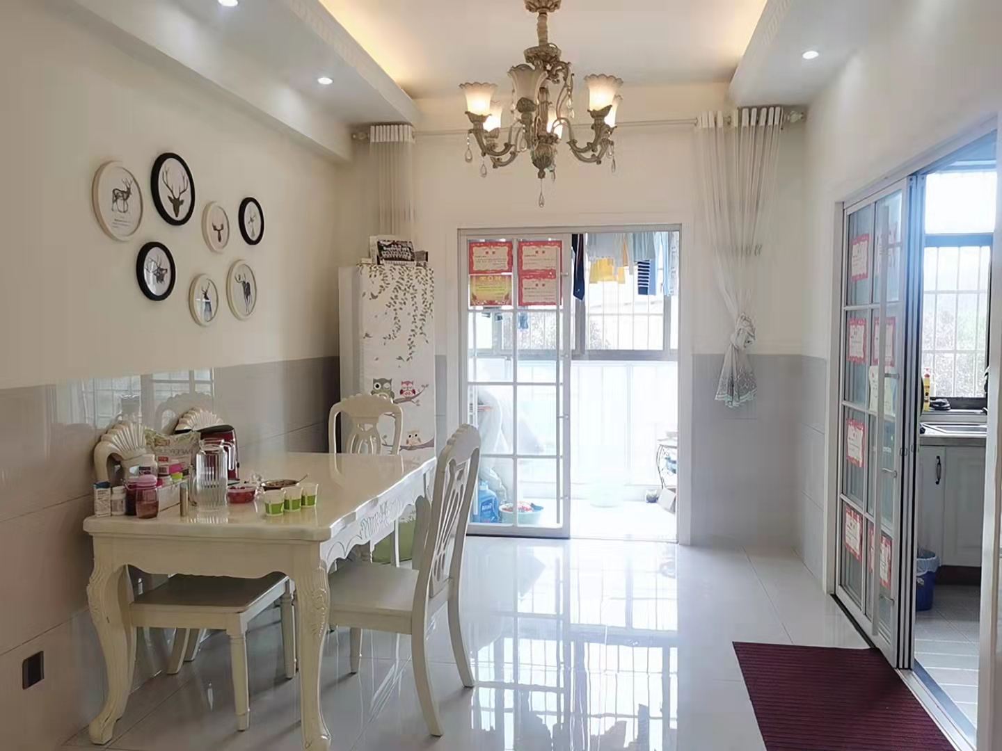 广电记者公寓  3室2厅2卫    105.0万 广电记者公寓  3室2厅2卫    105.0万客厅