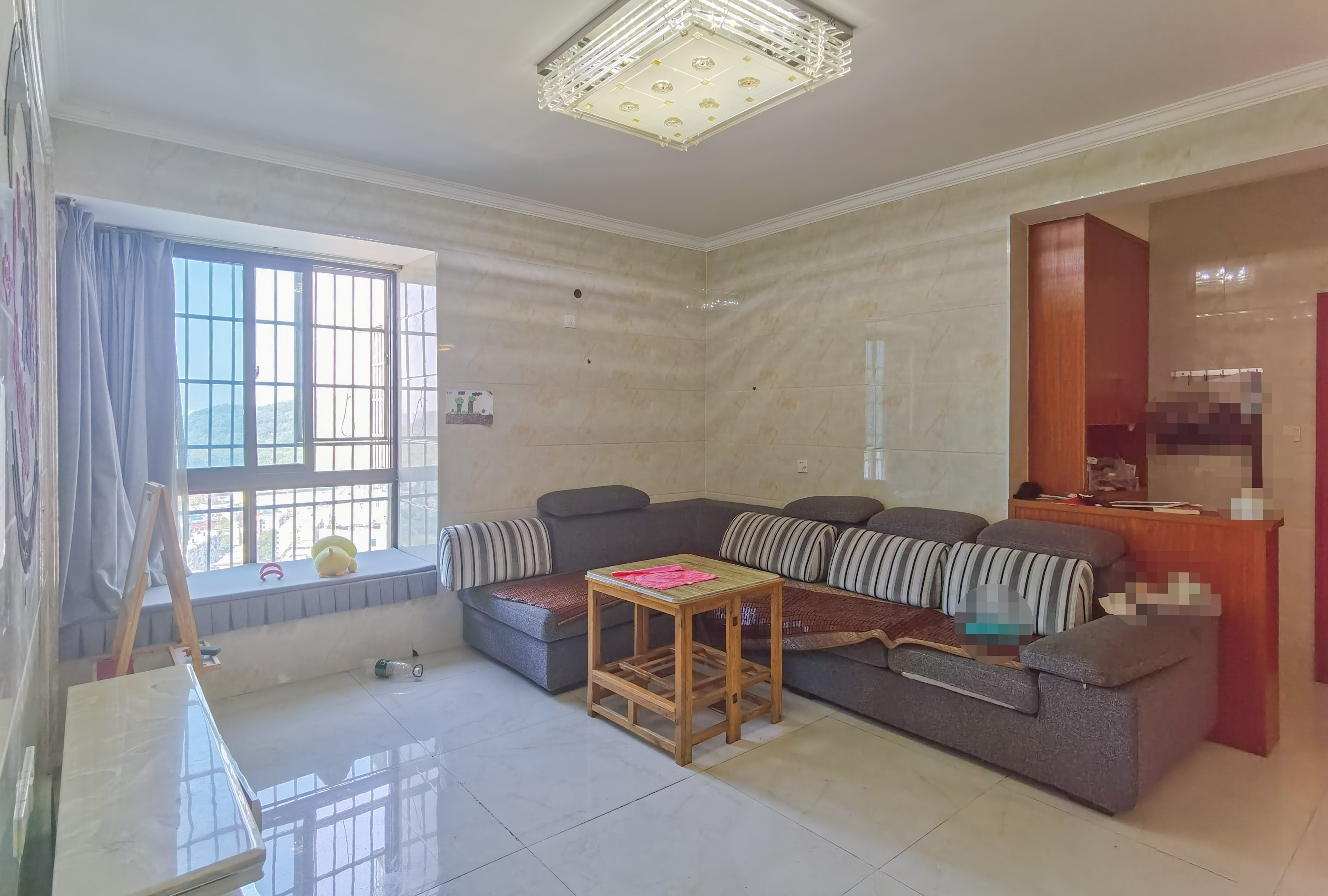 圣华名城建设北路110号 3室2厅1卫 39.8万 圣华名城建设北路110号 3室2厅1卫 39.8万客厅