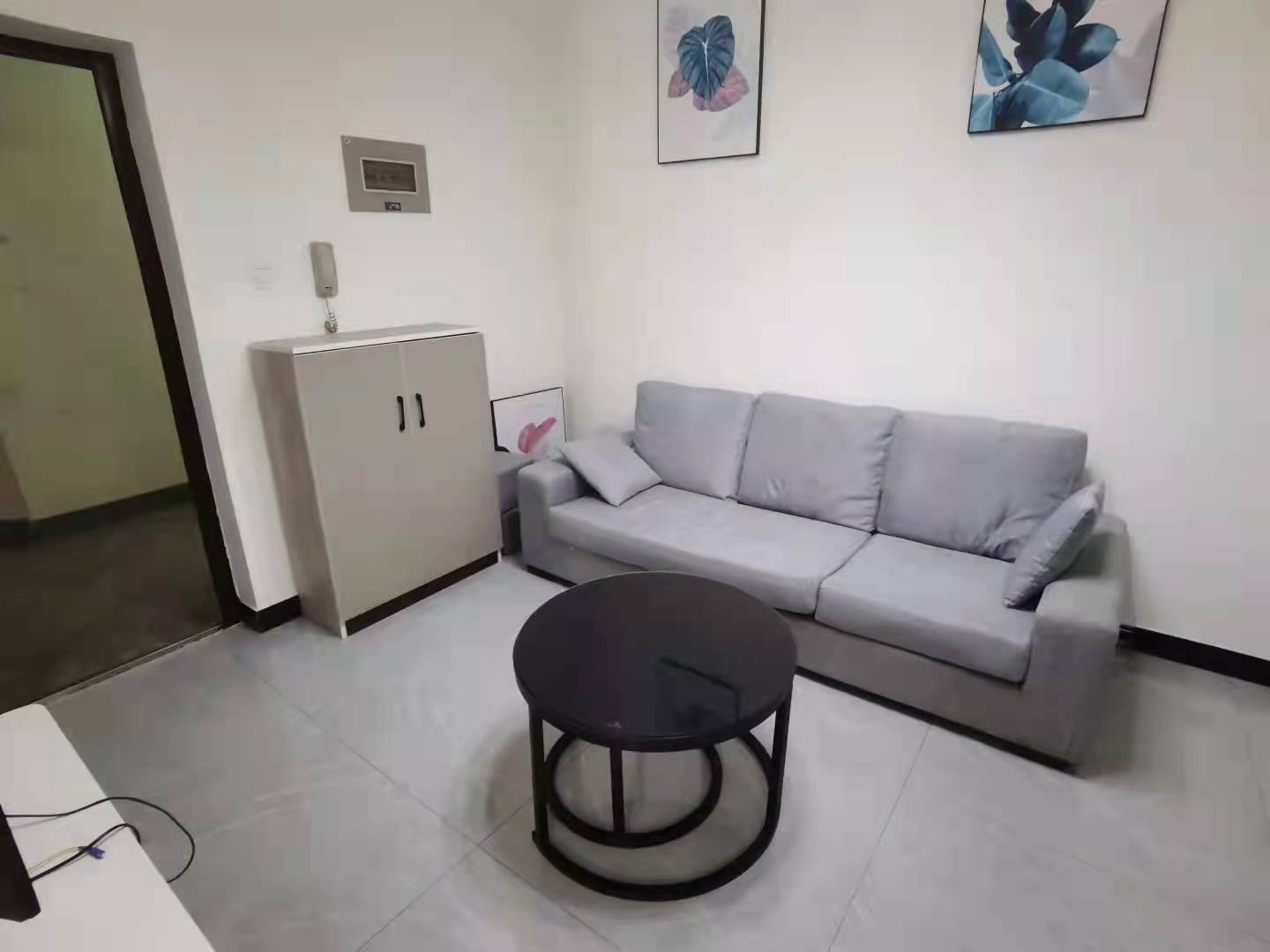 二江花园  1室1厅1卫   1800.00元/月室内图