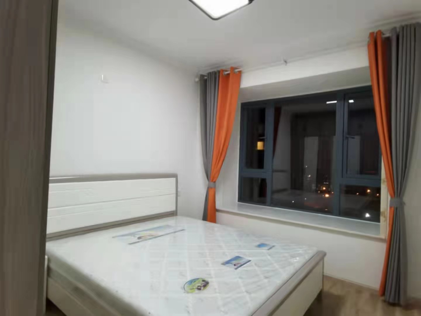 中铁骑士府邸 3室2厅2卫 2900.0元/月 中铁骑士府邸 3室2厅2卫 2900.0元/月室内图