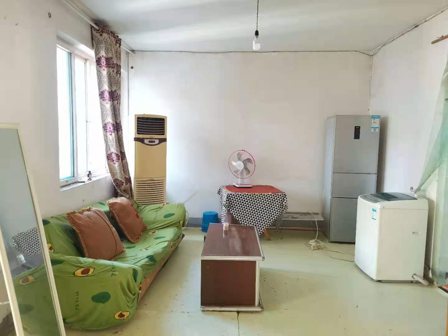 广厦新村  2室1厅1卫    1000.0元/月室内图