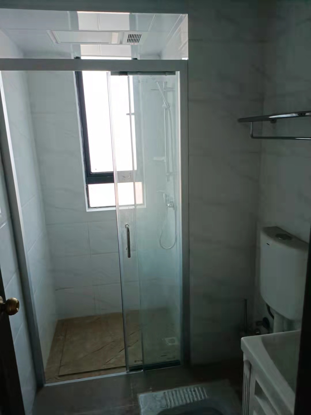 碧桂园梓山府 4室2厅1卫 2900.0元/月 碧桂园梓山府 4室2厅1卫 2900.0元/月室内图