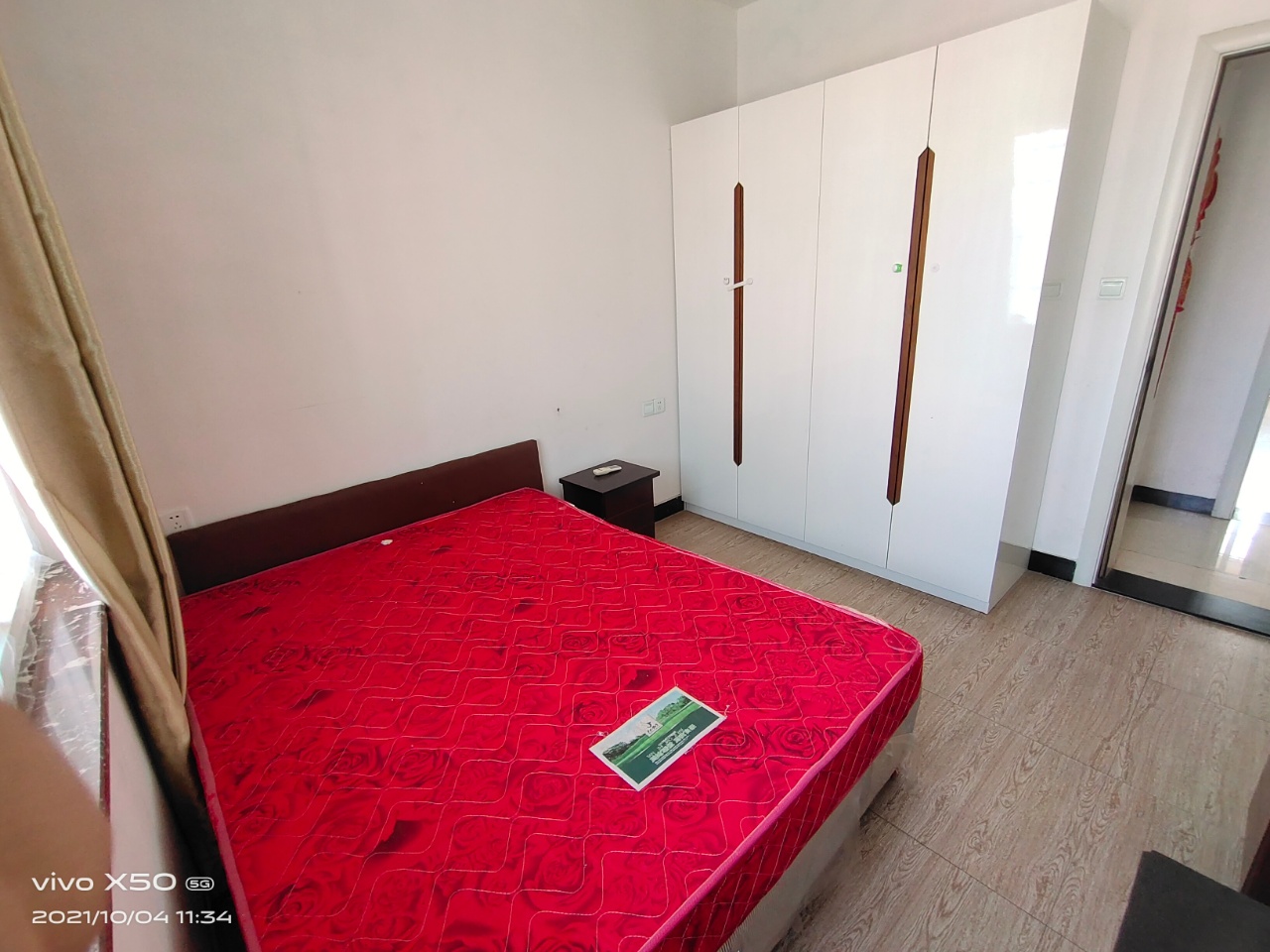 三景国际 4室2厅1卫 2000.0元/月 三景国际 4室2厅1卫 2000.0元/月室内图