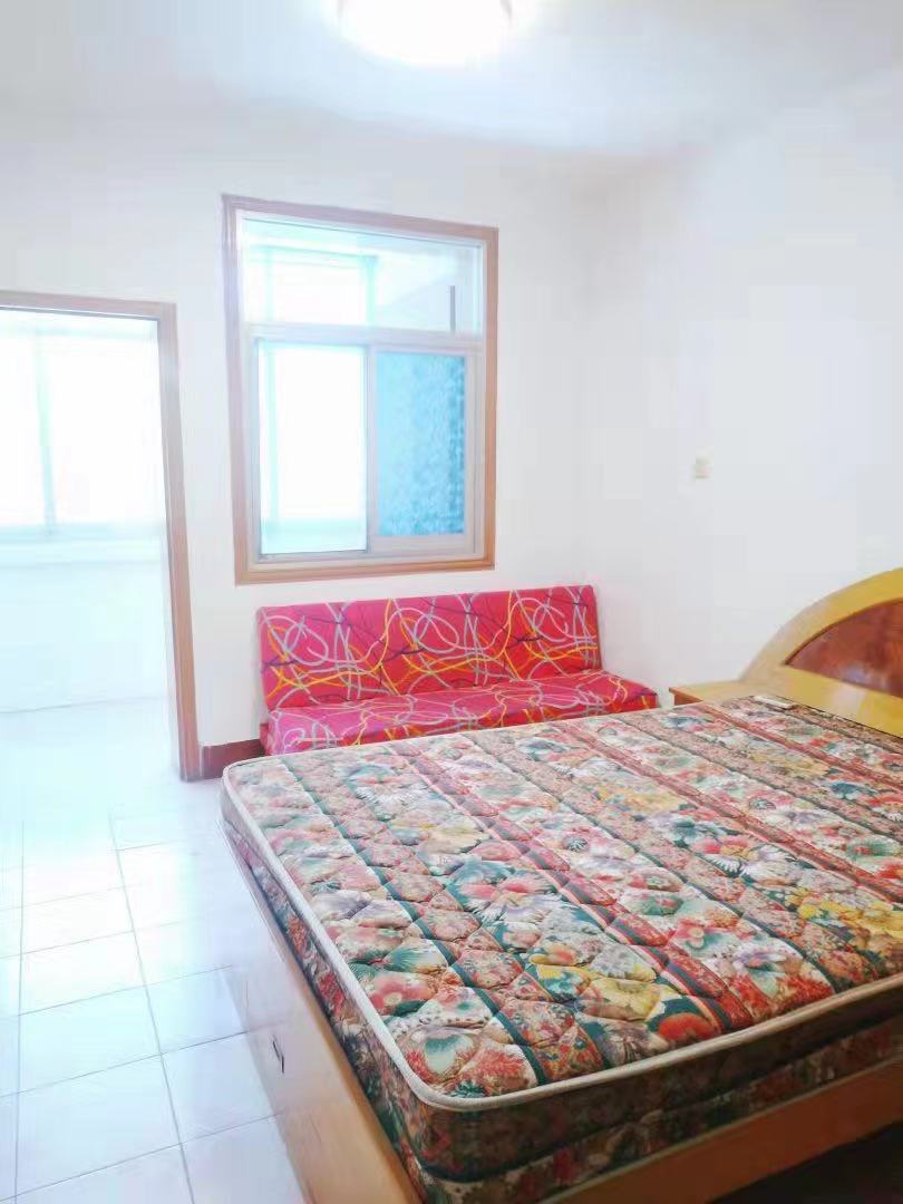 岳华路电子宿舍  2室1厅1卫    1700.0元/月室内图