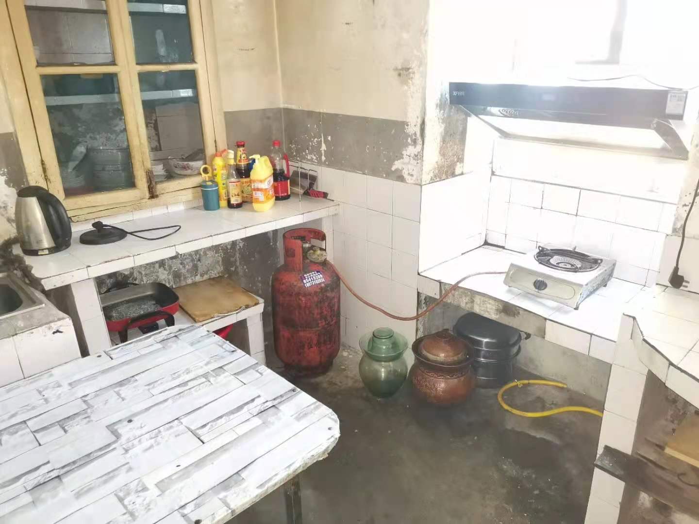 广厦新村  2室1厅1卫    1000.0元/月室内图