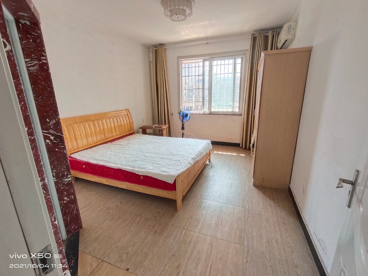 三景国际 4室2厅1卫 2000.0元/月 三景国际 4室2厅1卫 2000.0元/月室内图