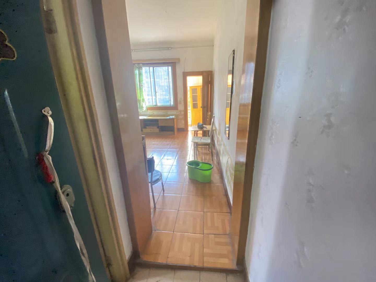 湘宾宿舍  1室1厅1卫    1300.0元/月户型图