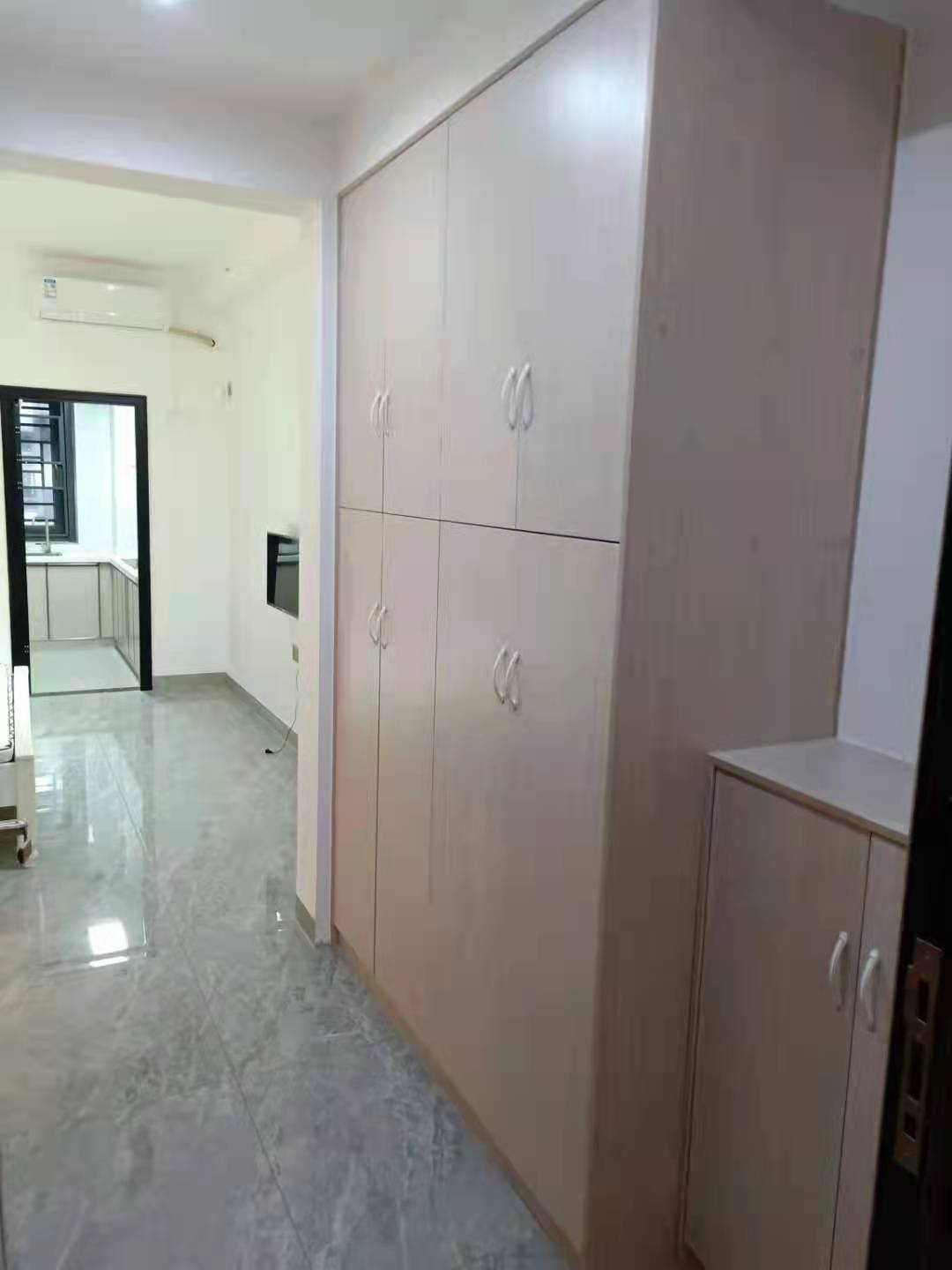 恒大绿洲 1室1厅1卫 1200.0元/月 恒大绿洲 1室1厅1卫 1200.0元/月室内图