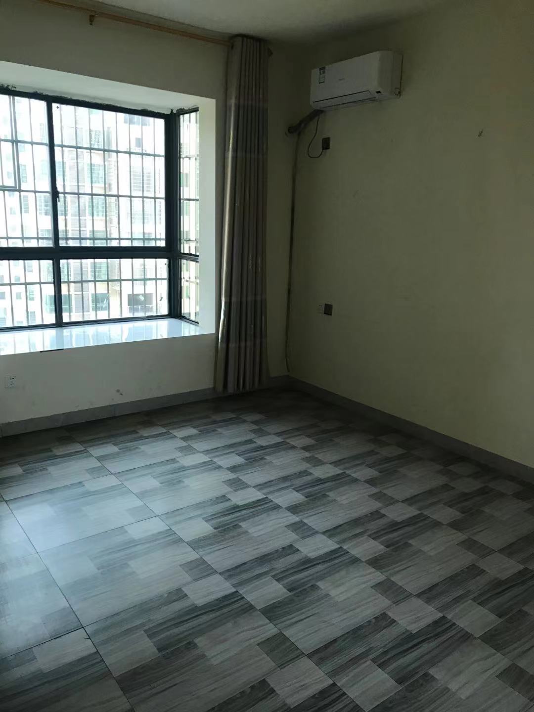 虎形山安置小区(进步社区) 3室2厅2卫 1500.0元/月 虎形山安置小区(进步社区) 3室2厅2卫 1500.0元/月室内图