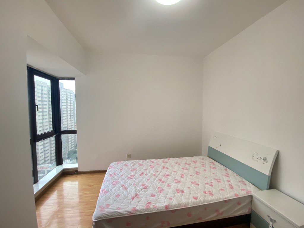 华城万象  2室2厅1卫   2850.00元/月室内图