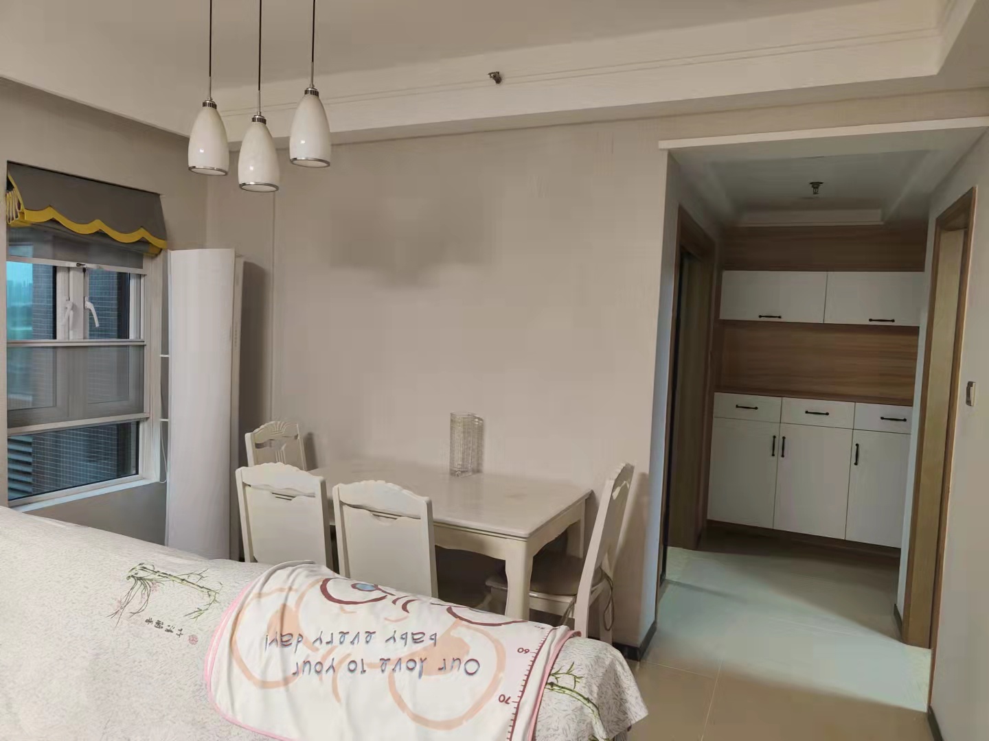 海伦春天  3室2厅2卫    2900.0元/月 海伦春天  3室2厅2卫    2900.0元/月室内图