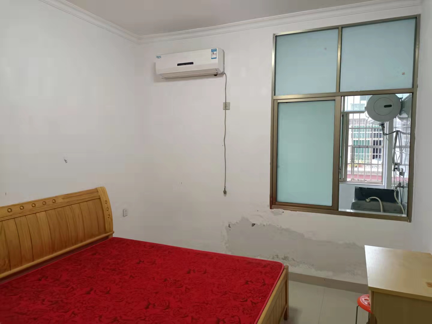 羊舞岭小区  2室2厅1卫    1000.0元/月 羊舞岭小区  2室2厅1卫    1000.0元/月室内图