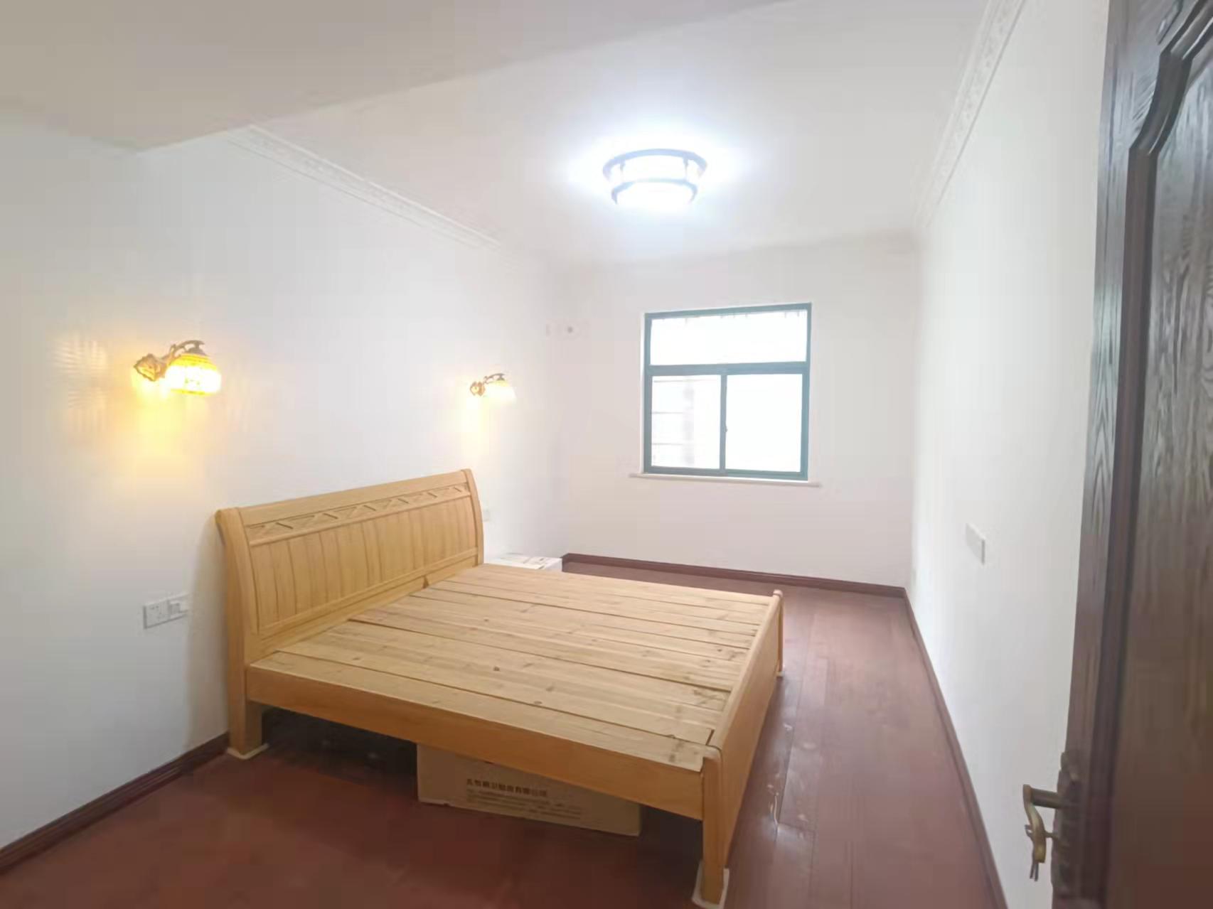 阳光一品小区 3室2厅2卫 79.0万 阳光一品小区 3室2厅2卫 79.0万卧室