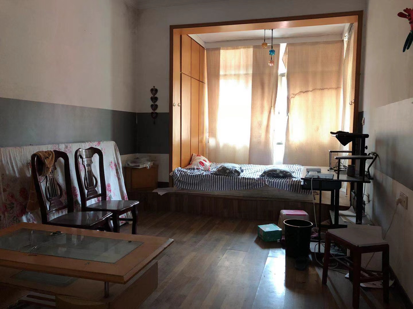 会龙山社区  2室1厅1卫    31.8万卫生间