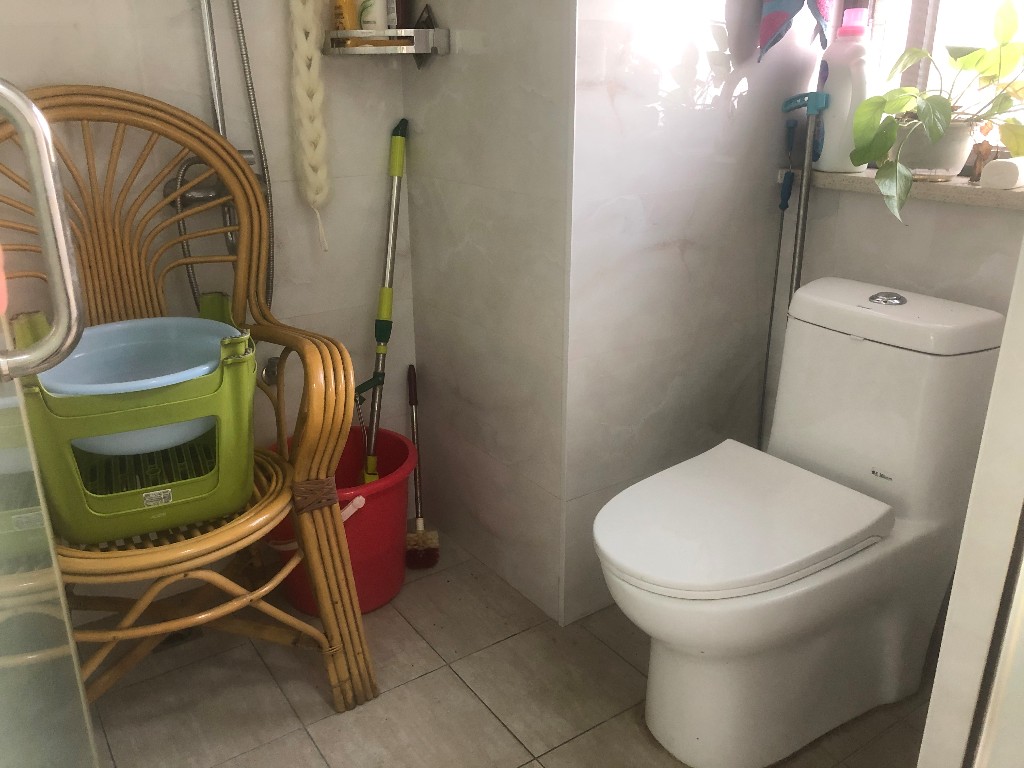 中建御山和苑 1室1厅1卫 35.0万 中建御山和苑 1室1厅1卫 35.0万客厅