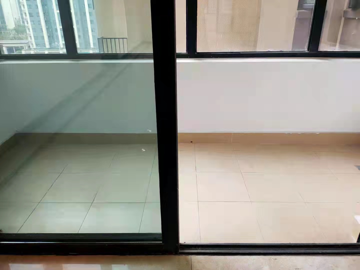 中建玥熙台 4室2厅2卫 105.0万 中建玥熙台 4室2厅2卫 105.0万客厅