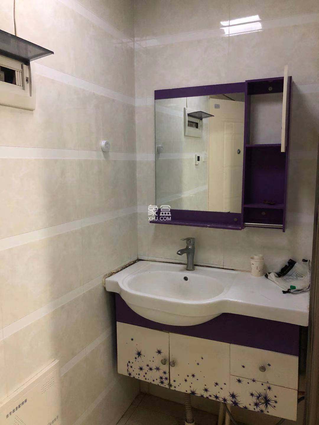 御溪国际 1室0厅1卫 1800.0元/月 御溪国际 1室0厅1卫 1800.0元/月室内图