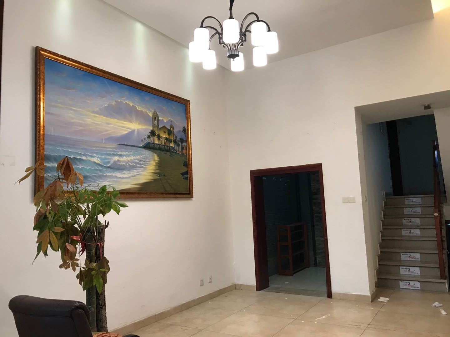 御邦 4室2厅3卫 8000.0元/月 御邦 4室2厅3卫 8000.0元/月室内图