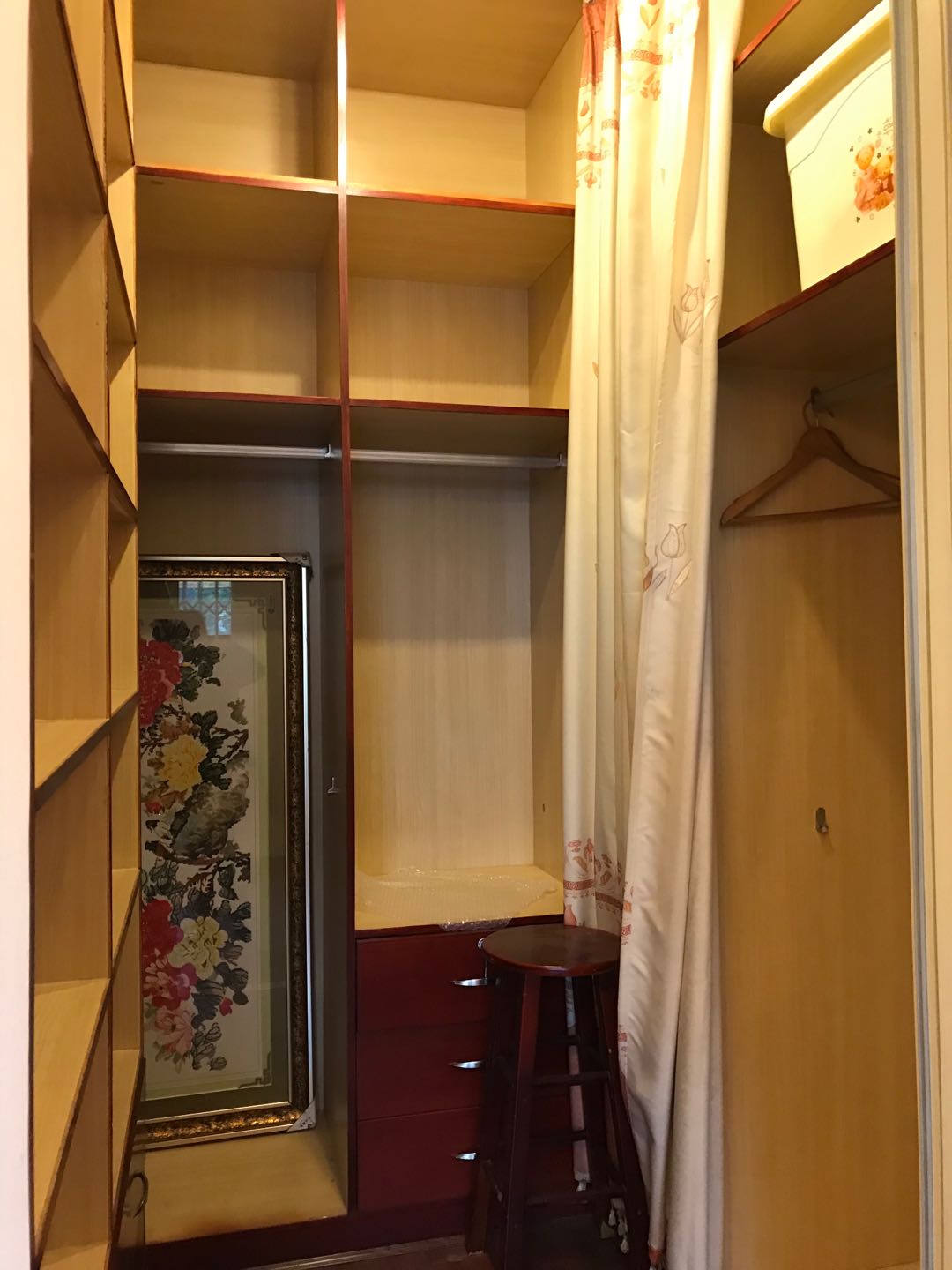 御邦 4室2厅3卫 8000.0元/月 御邦 4室2厅3卫 8000.0元/月室内图