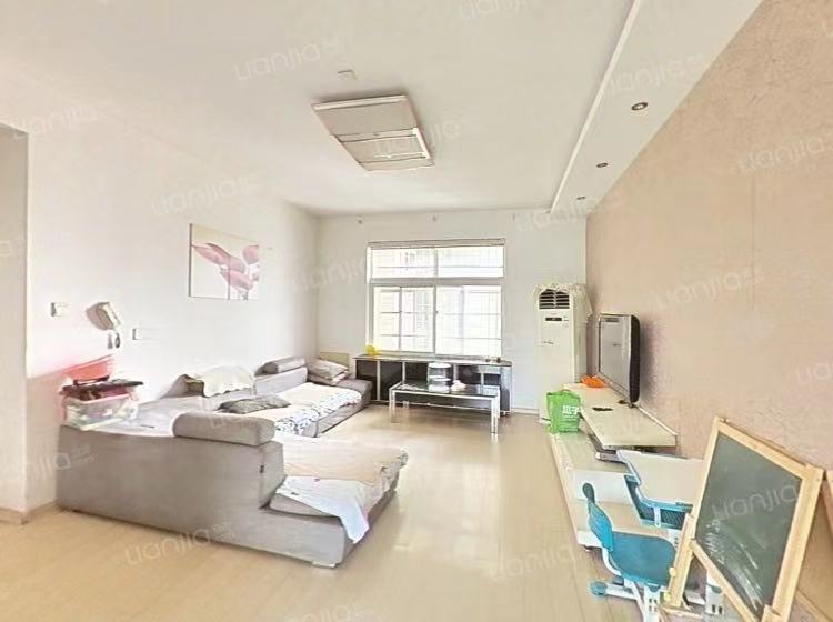 湘樟园小区(湘樟家园) 2室2厅1卫 2200.0元/月 湘樟园小区(湘樟家园) 2室2厅1卫 2200.0元/月室内图