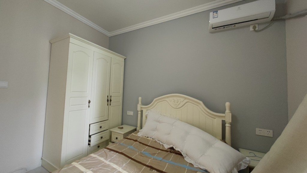 南湖半岛 2室1厅1卫 2600.0元/月 南湖半岛 2室1厅1卫 2600.0元/月室内图