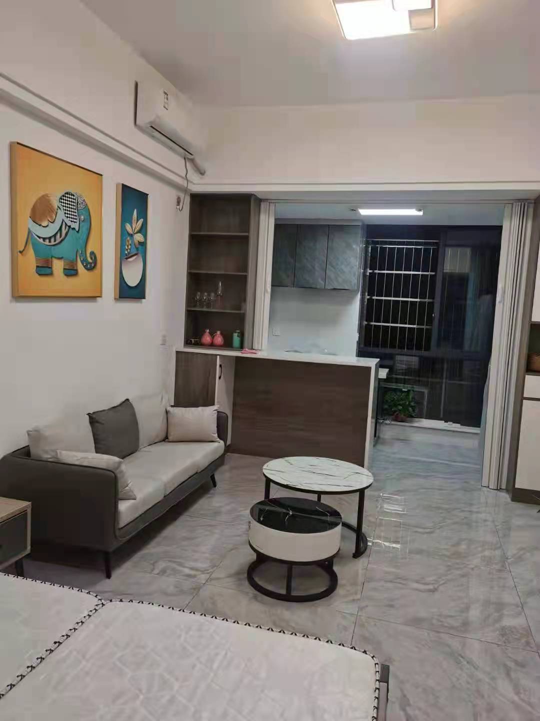 鑫天国际(鑫天偶遇)  1室1厅1卫    1680.0元/月 鑫天国际(鑫天偶遇)  1室1厅1卫    1680.0元/月室内图