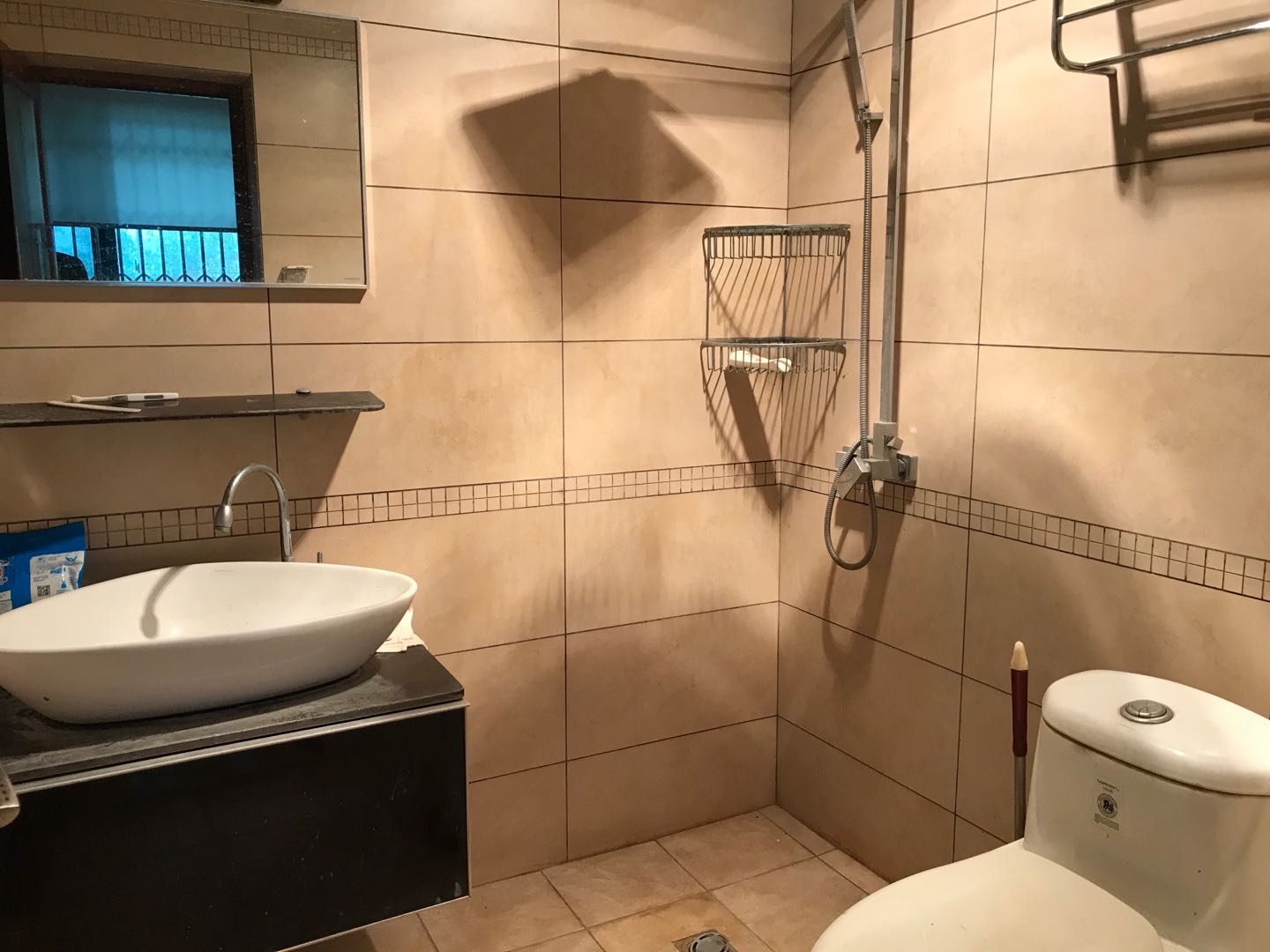 御邦 4室2厅3卫 8000.0元/月 御邦 4室2厅3卫 8000.0元/月室内图