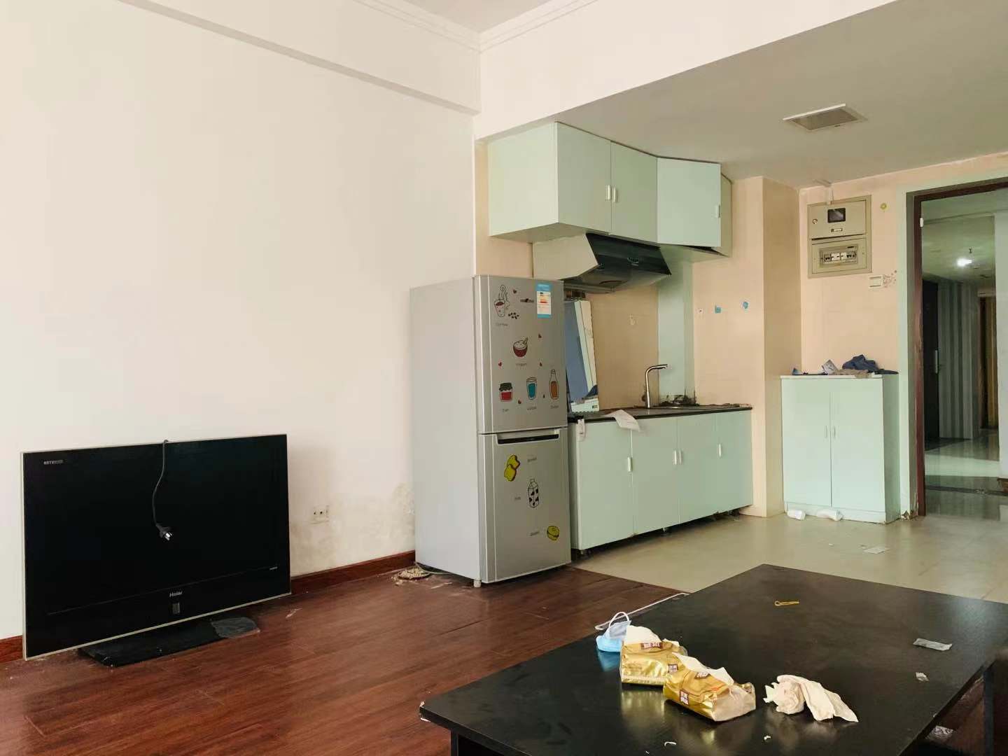 英尚国际 1室1厅1卫 2300.0元/月 英尚国际 1室1厅1卫 2300.0元/月室内图